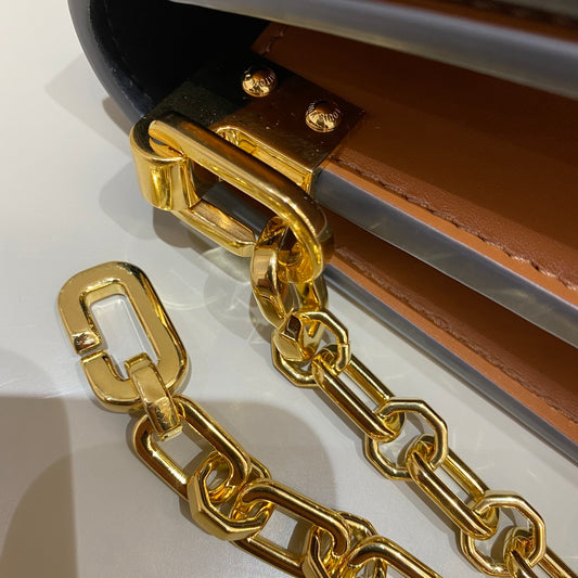 L-V Dauphine Shoulder Bag