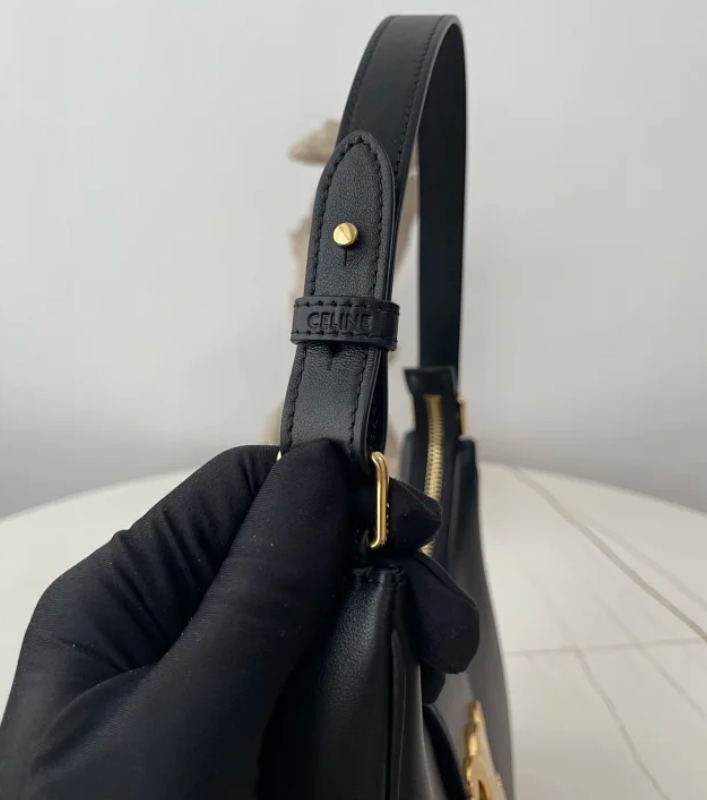 C-eline MITTELGROSSE AVA TRIOMPHE TASCHE