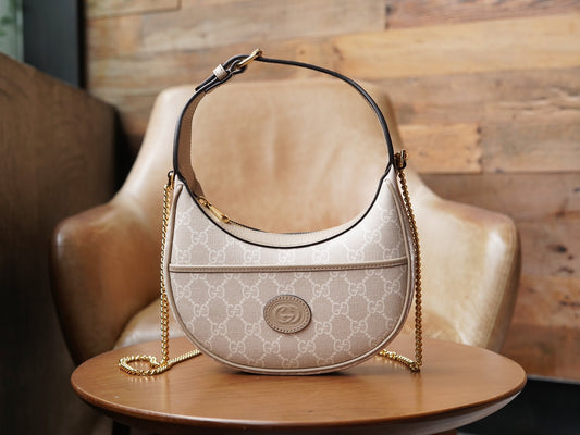 G-ucci Halbmondförmige GG Mini-Tasche