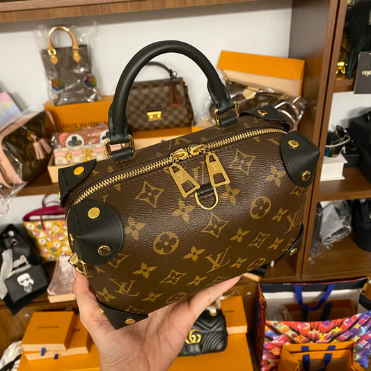 LV Petite Malle Souple MM High End