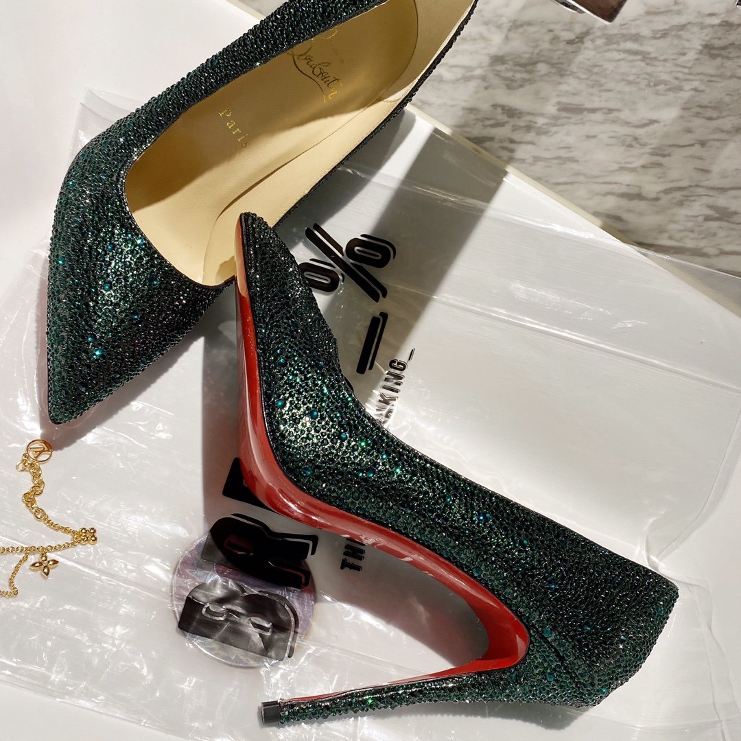 L-ouboutin Pigalle Heels