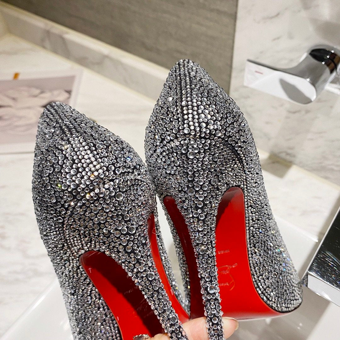 L-ouboutin Pigalle Heels