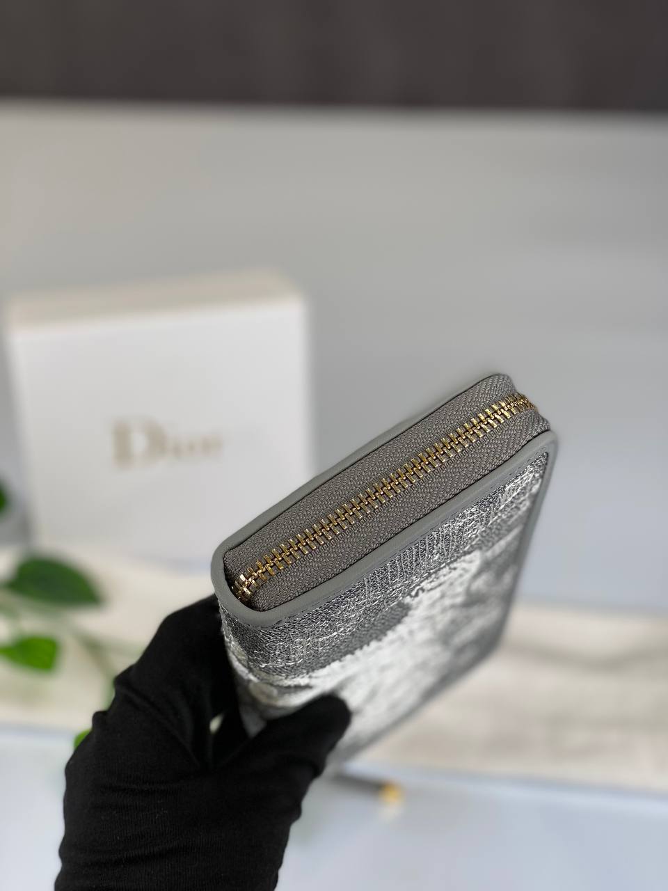 D-ior Wallet