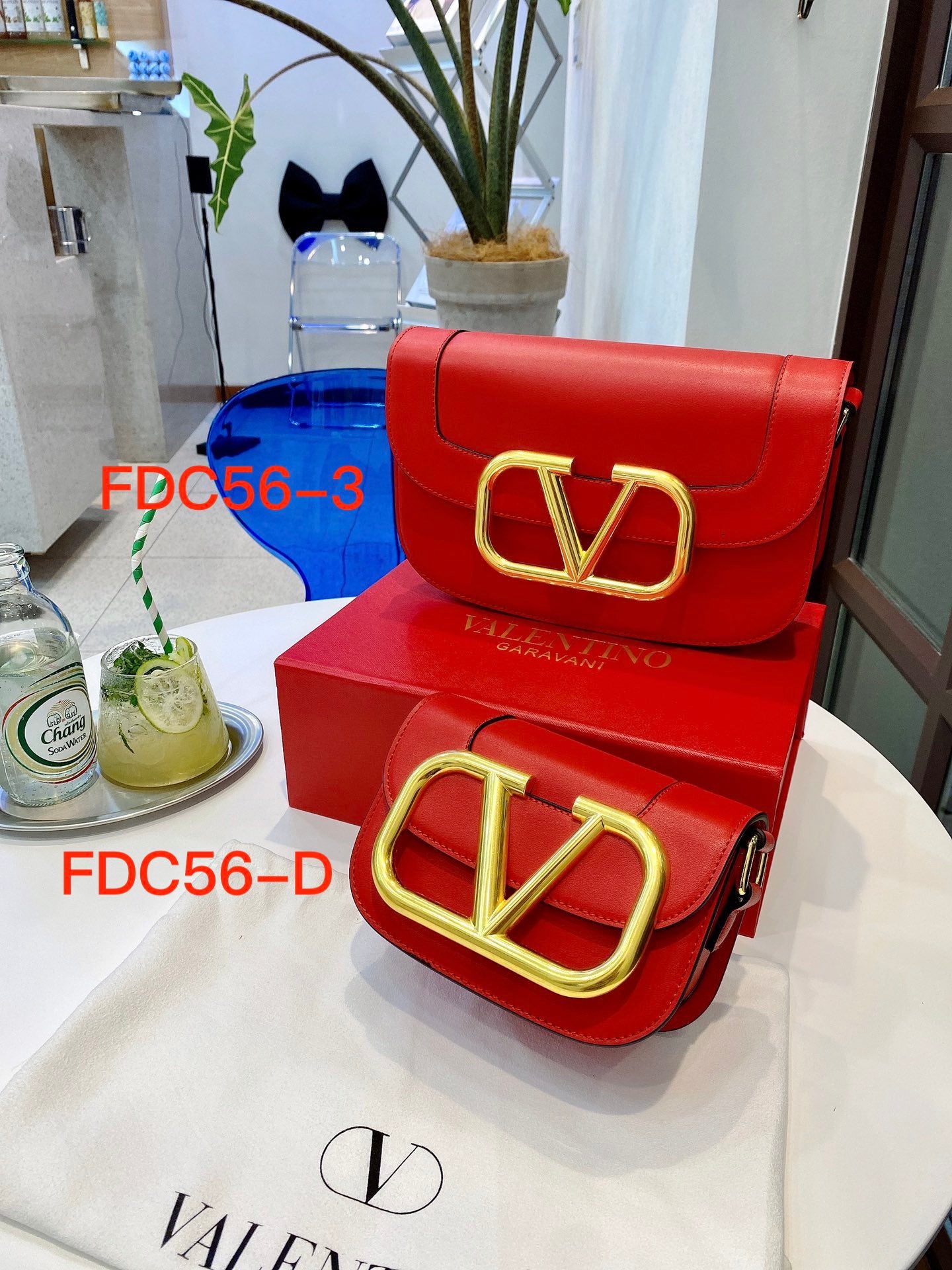 V-alentino Umhängetaschen