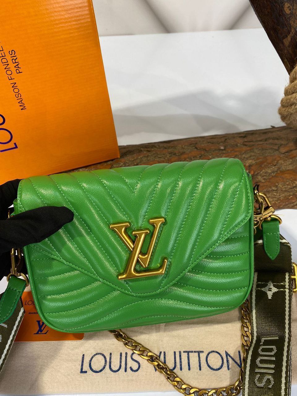 LV New Wave High End