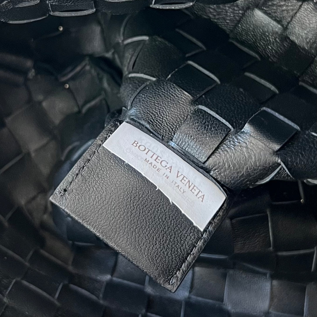 B-ottega Veneta Sardine