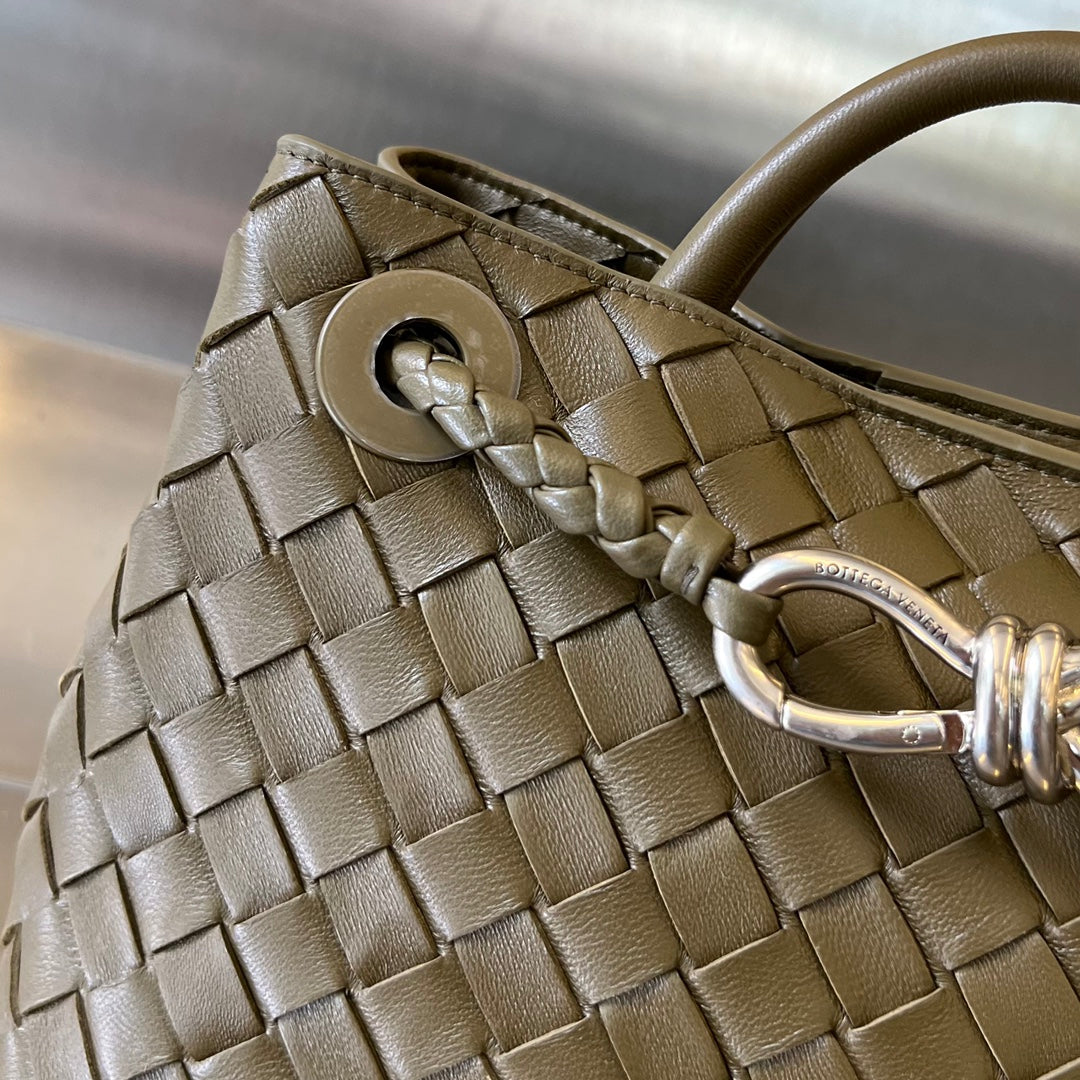 B-ottega Veneta Andiamo Bag Khaki