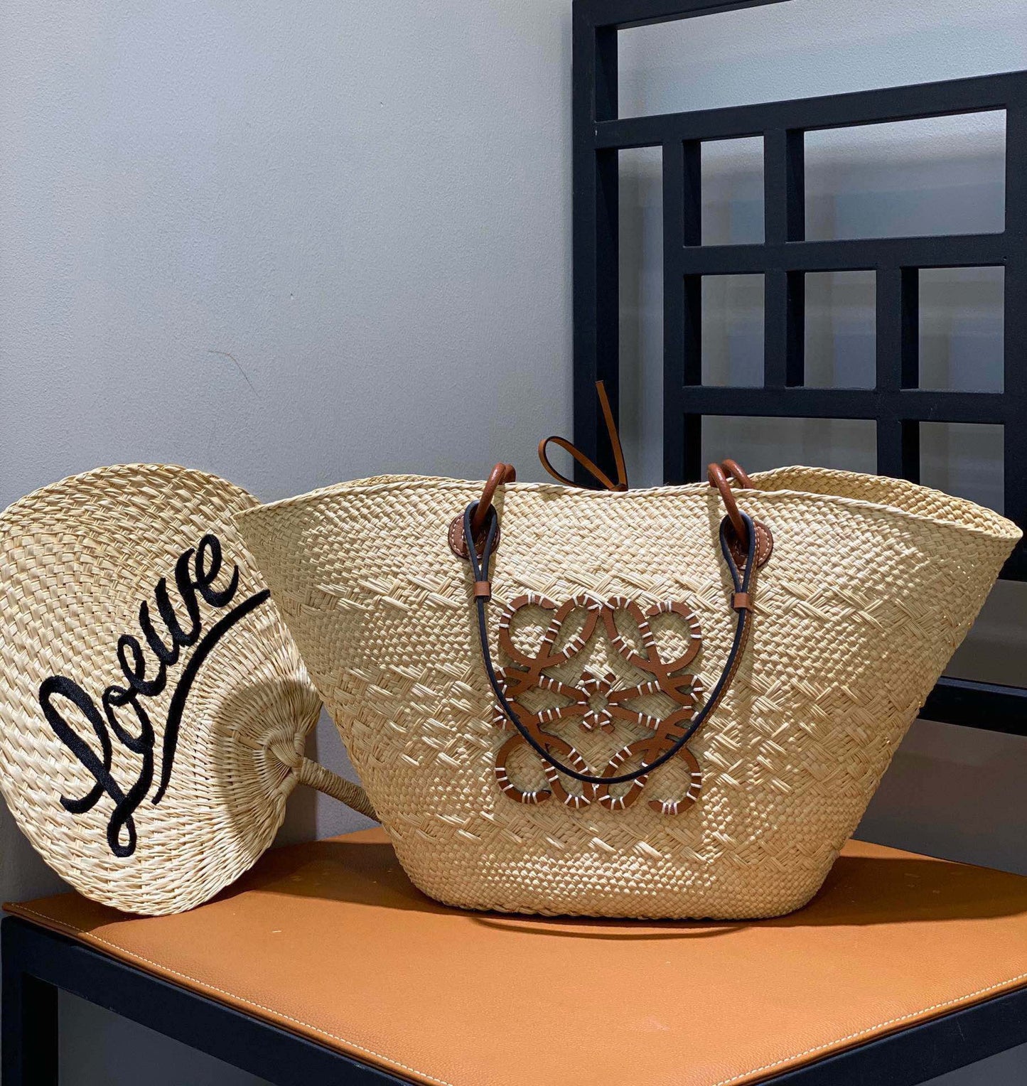 L-OEWE BASKET BAG