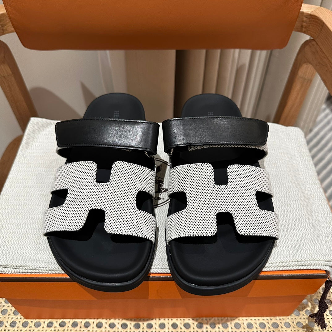 H-ermes Chypre Sandals