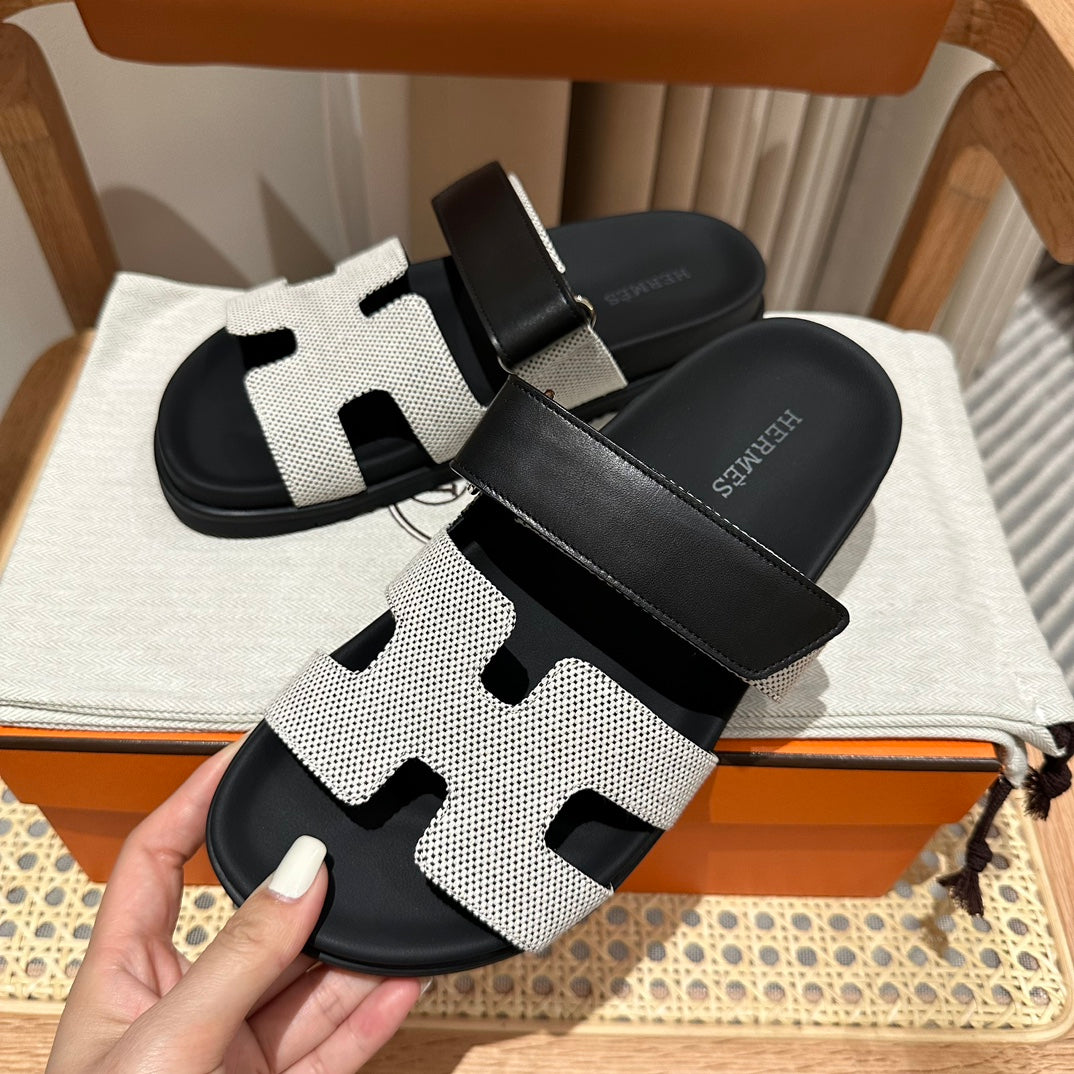 H-ermes Chypre Sandals