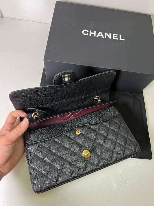 Chanel Flapbag Caviar