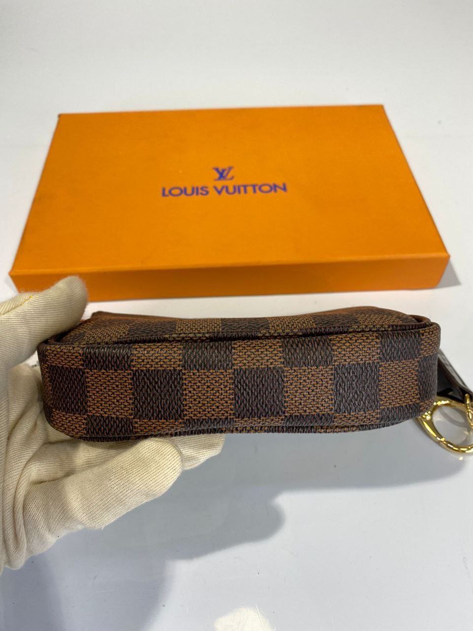 LV Pochette accessories