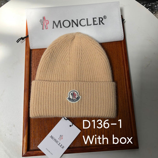 M-oncler hat